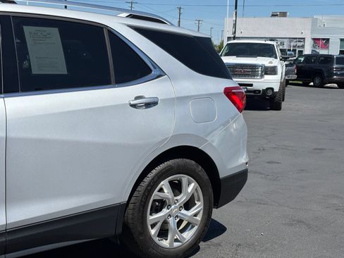 Used 2020 Chevrolet Equinox Premier AWD/4WD image 7
