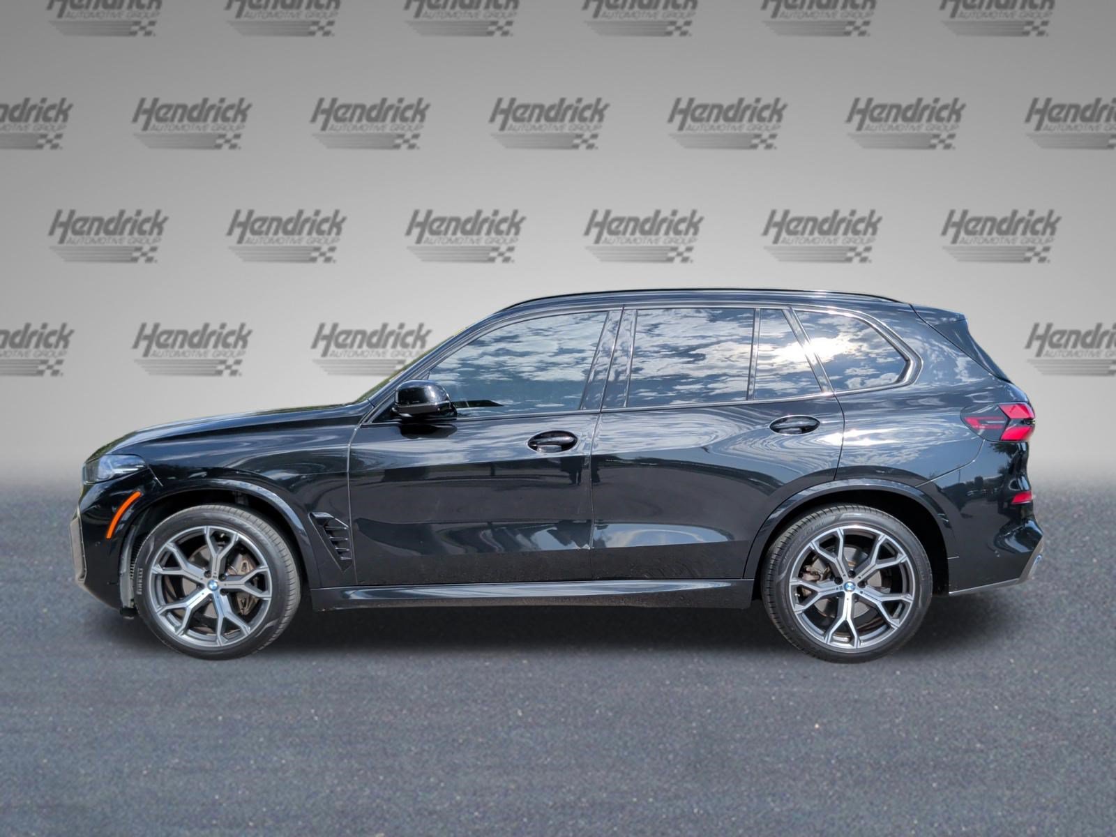 Used 2024 BMW X5 xDrive40i w/ M Sport Package AWD/4WD image 10