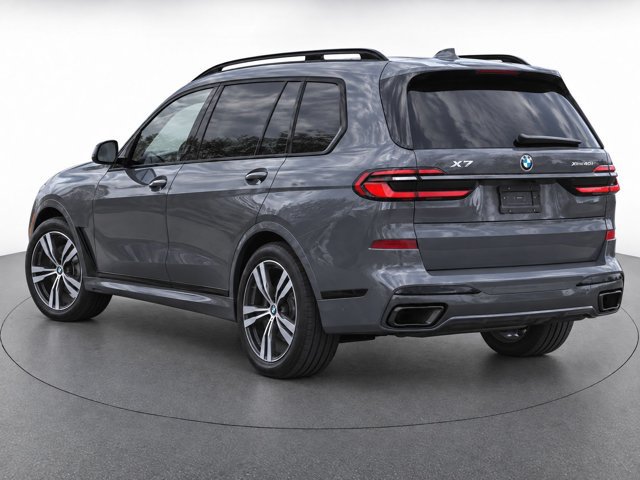 Used 2026 BMW X7 xDrive40i w/ M Sport Package AWD/4WD image 4