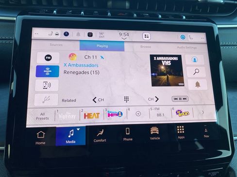 New 2025 Jeep Grand Cherokee L Limited w/ Black Appearance Package image 44