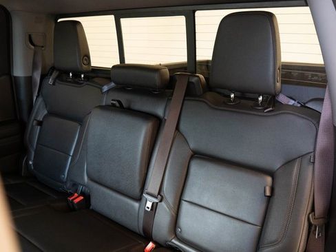 Used 2023 GMC Sierra 1500 SLT w/ SLT Premium Plus Package image 22