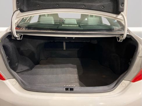 Used 2014 Toyota Camry LE image 8