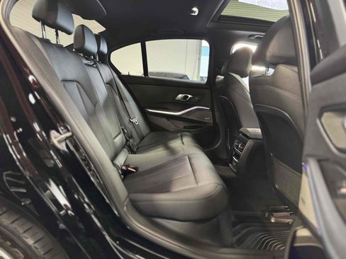 Used 2021 BMW 330e image 36