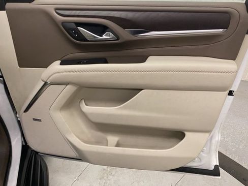 Used 2023 GMC Yukon XL Denali w/ LPO, Floor Liner Package AWD/4WD image 28