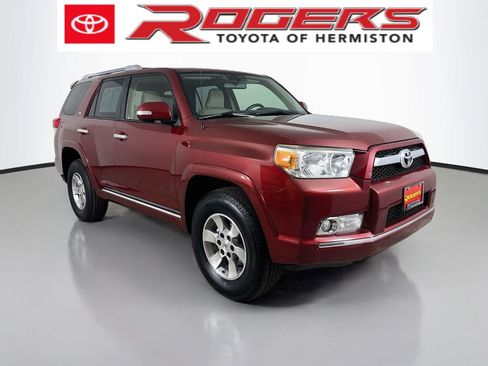 Used 2013 Toyota 4Runner SR5 w/ Convenience Pkg AWD/4WD image 1