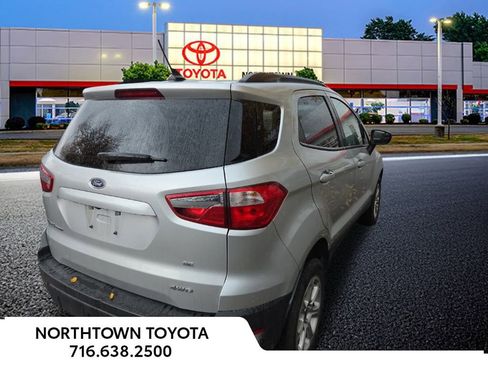 Used 2021 Ford EcoSport SE image 6