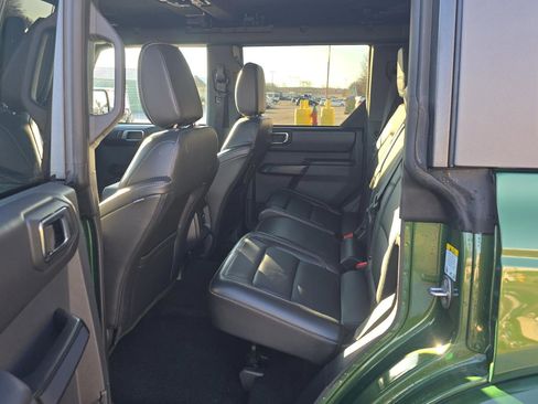 Used 2025 Ford Bronco Outer Banks image 18