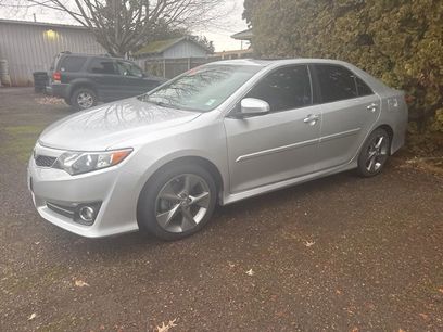 Used 2014 Toyota Camry SE