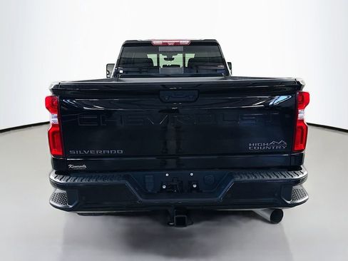 Used 2021 Chevrolet Silverado 3500 High Country w/ Z71 Off-Road Package AWD/4WD image 6