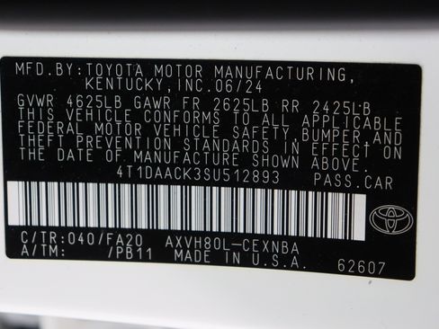 Certified 2025 Toyota Camry LE FWD image 39