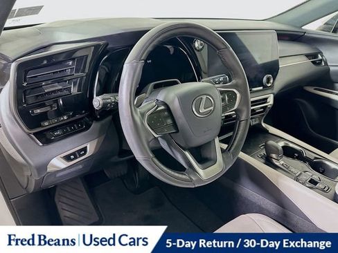 Used 2024 Lexus RX 350 Premium Plus image 10
