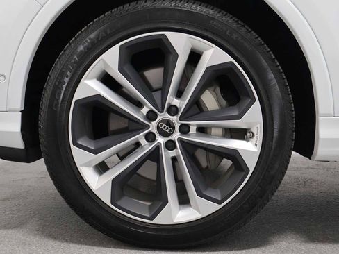 Used 2023 Audi Q7 3.0T Premium Plus w/ Premium Plus Package AWD/4WD image 37