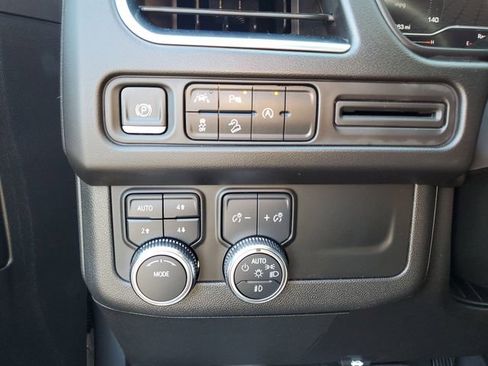 Certified 2023 GMC Yukon XL AT4 w/ LPO, Floor Liner Package image 37