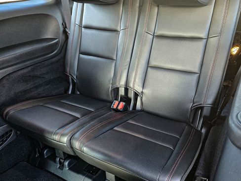 Used 2025 Dodge Durango R/T image 33