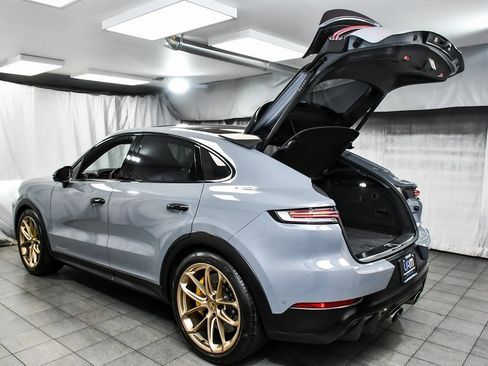 Used 2024 Porsche Cayenne Turbo GT image 66