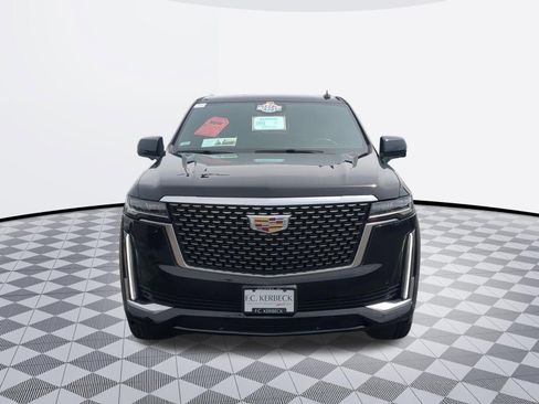 Certified 2022 Cadillac Escalade Luxury AWD/4WD image 3
