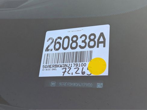 Used 2022 Buick Enclave Essence w/ Experience Buick Package image 36