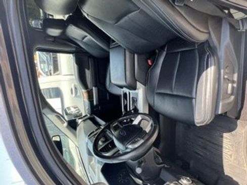 Used 2019 Ford F150 Lariat AWD/4WD image 8