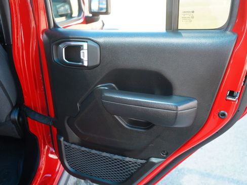 Used 2025 Jeep Wrangler Unlimited Sport S 4xe AWD/4WD image 23