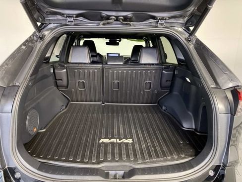 Used 2022 Toyota RAV4 XSE w/ Premium Package AWD/4WD image 8