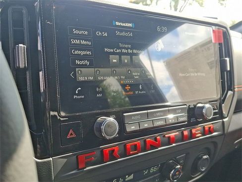 New 2026 Nissan Frontier PRO-4X w/ Pro-4x Convenience Package image 3