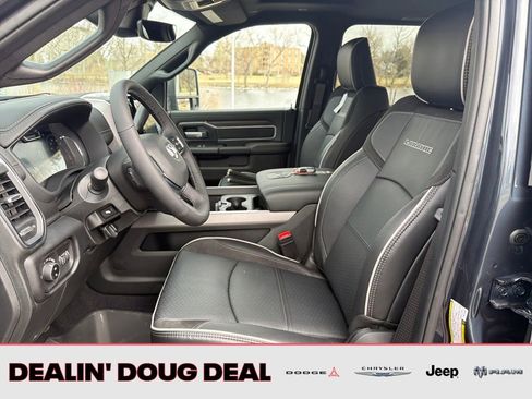 New 2026 RAM 3500 Laramie AWD/4WD image 9