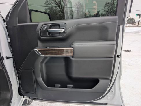 Used 2022 GMC Sierra 1500 Elevation image 28
