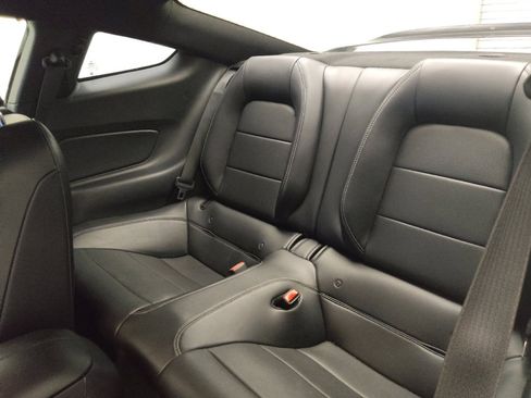 Used 2017 Ford Mustang Premium image 18