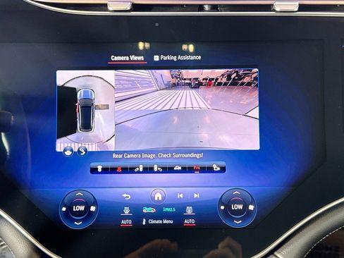 Certified 2023 Mercedes-Benz EQS 580 4MATIC SUV image 14