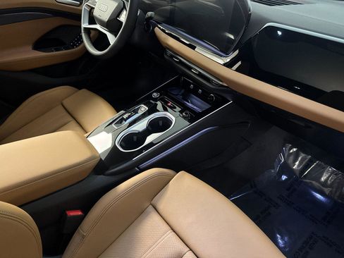 New 2026 Audi A6 Premium Plus AWD/4WD image 14
