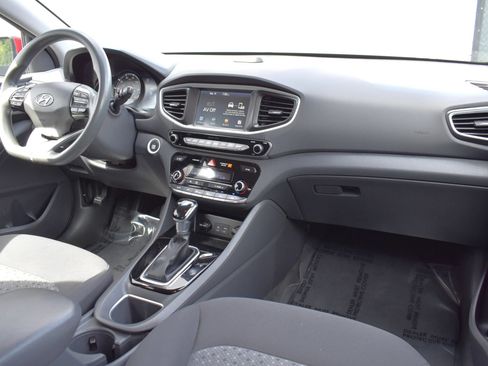 Used 2019 Hyundai Ioniq Blue FWD image 12