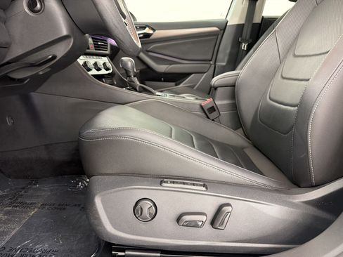 Used 2021 Volkswagen Jetta SEL Premium FWD image 26