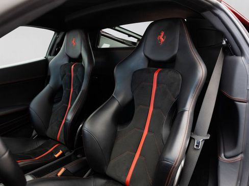 Used 2012 Ferrari 458 Italia Coupe RWD image 6