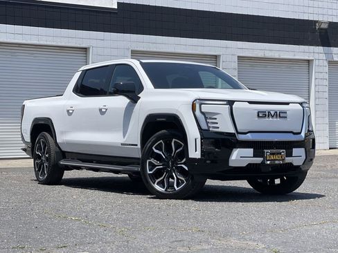 New 2025 GMC Sierra EV Denali image 1