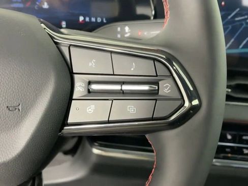 New 2025 Chevrolet Equinox RS image 24