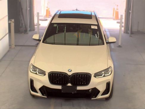 Used 2024 BMW X3 sDrive30i w/ Premium Package RWD image 8