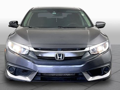 Used 2017 Honda Civic EX image 4