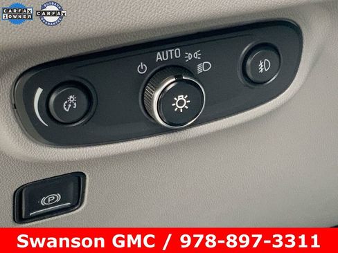 Certified 2020 GMC Terrain SLT w/ Preferred Package image 18