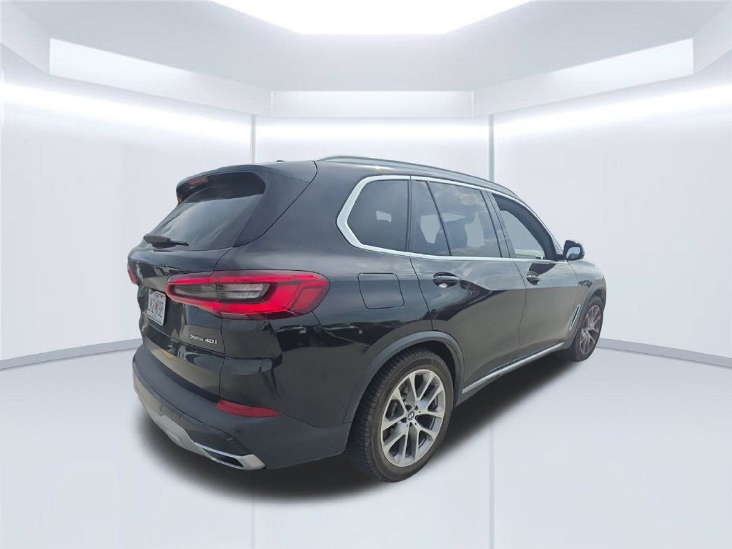 Used 2020 BMW X5 xDrive40i w/ Convenience Package AWD/4WD image 6