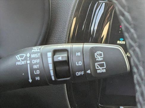 Used 2025 Kia Soul EX image 30