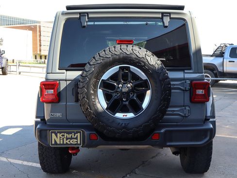 Used 2021 Jeep Wrangler Unlimited Rubicon AWD/4WD image 6