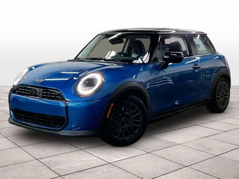 Certified 2025 MINI Cooper 2-Door Hardtop image 1