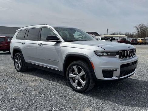 Used 2021 Jeep Grand Cherokee L Limited w/ Luxury Tech Group II image 1