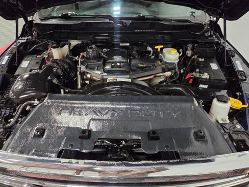 Used 2017 RAM 3500 Laramie Longhorn image 95