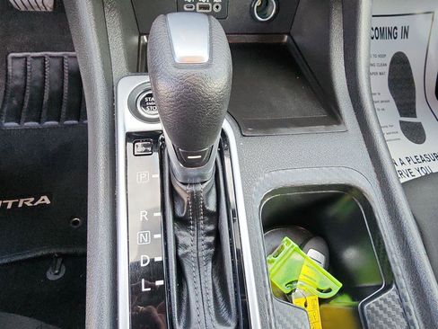 Used 2021 Nissan Sentra SV image 19