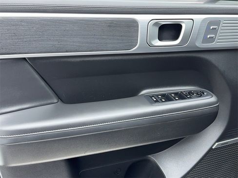 Used 2024 Hyundai Santa Fe Limited image 39