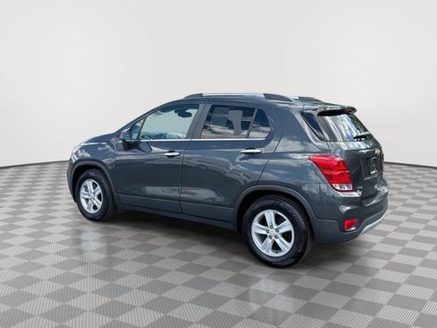 Certified 2018 Chevrolet Trax LT w/ Sun & Sound Package FWD image 7