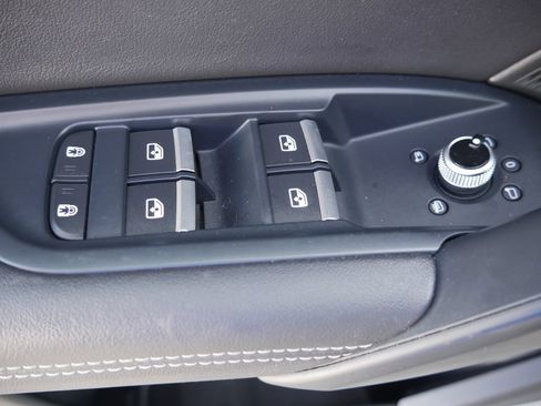 Certified 2023 Audi Q5 2.0T Premium Plus w/ Premium Plus Package image 18