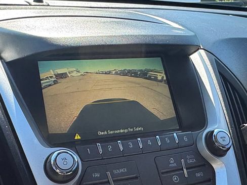 Used 2015 Chevrolet Equinox LT w/ Driver Convenience Package AWD/4WD image 34