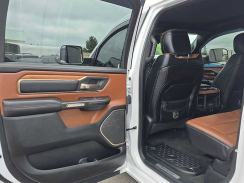 Used 2021 RAM 1500 Limited AWD/4WD image 16